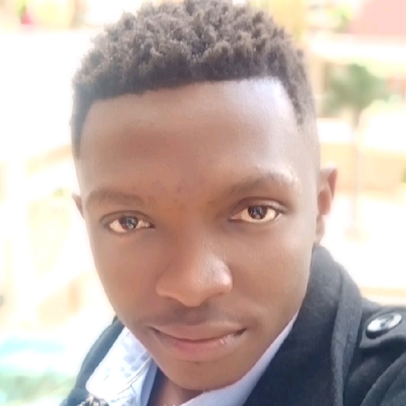 Darren Oyoo portrait